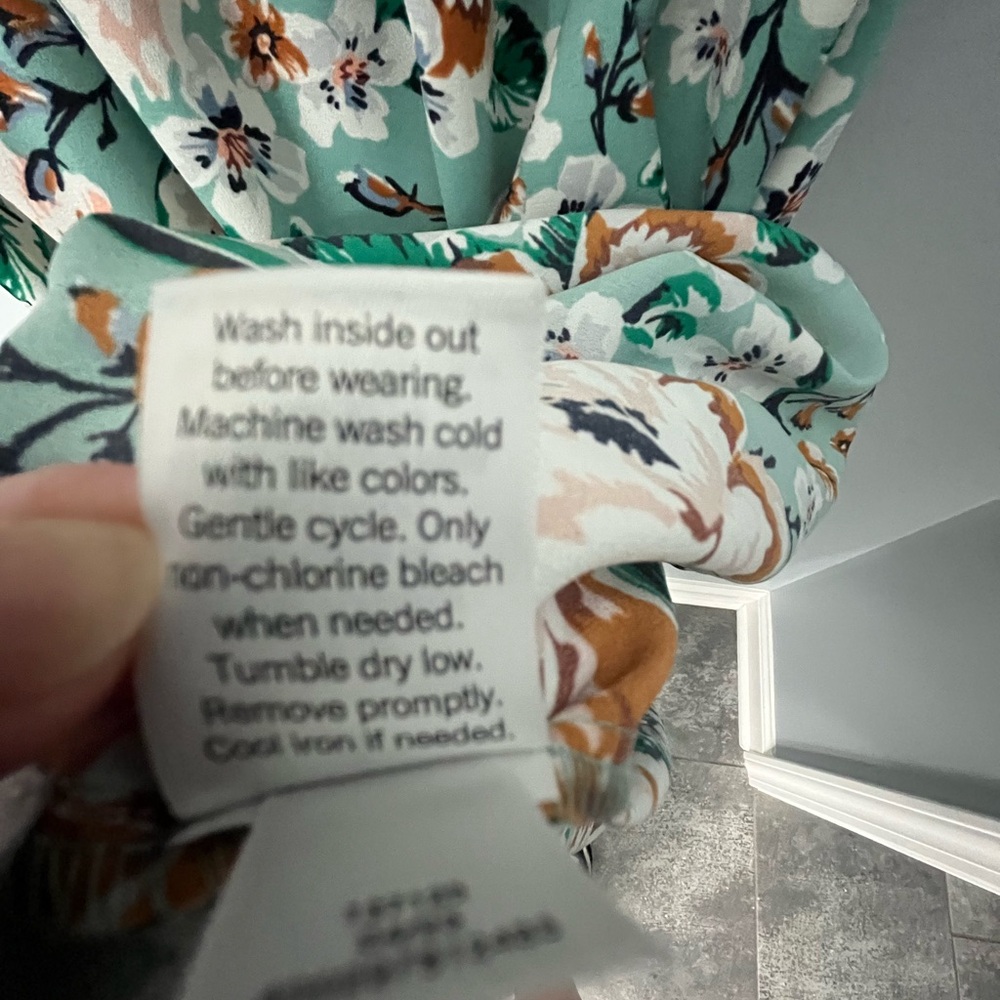 Lauren Conrad Green Floral Dress Size Medium - Picture 4 of 7
